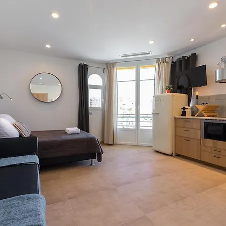 Appartement Palais Saint Pierre