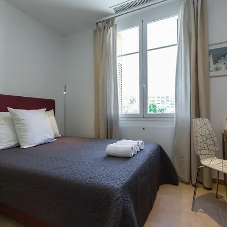 Palais Saint Pierre Апартаменты